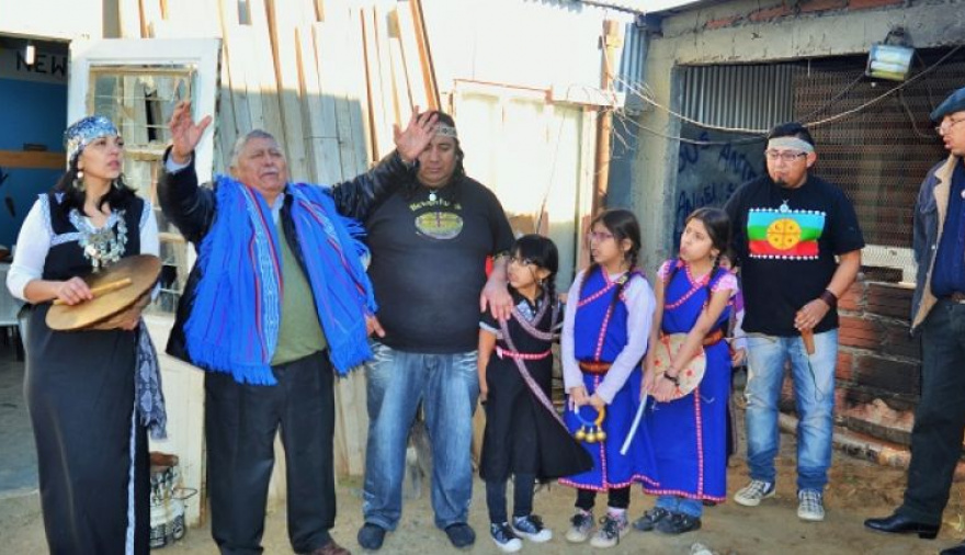 El Curanto, experiencia milenaria dentro de la comunidad mapuche-tehuelche de Caleta