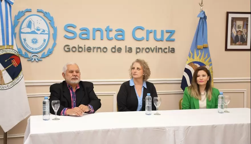 Convenio para agilizar tramites de jubilaciones y pensiones en Santa Cruz