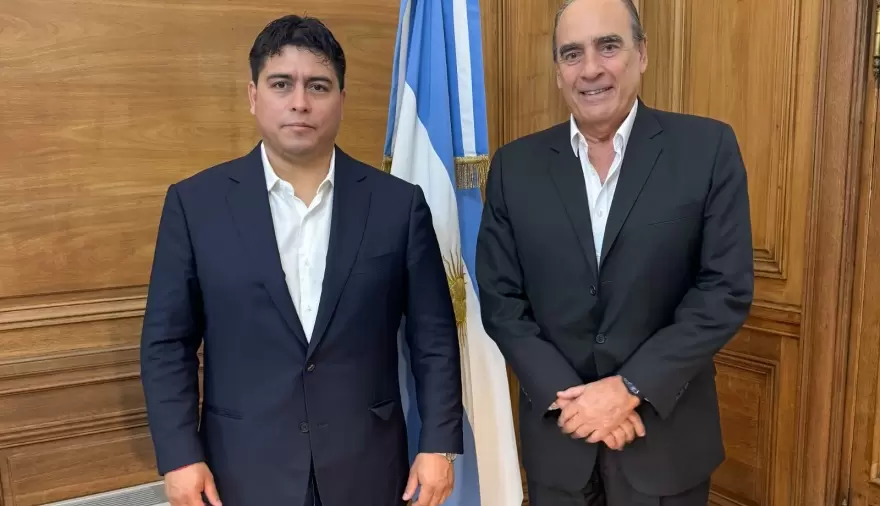 Claudio Vidal y Guillermo Francos se reunen para tratar temas importantes para la provincia